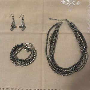 Elegant Silpada Black and Silver Jewelry Set